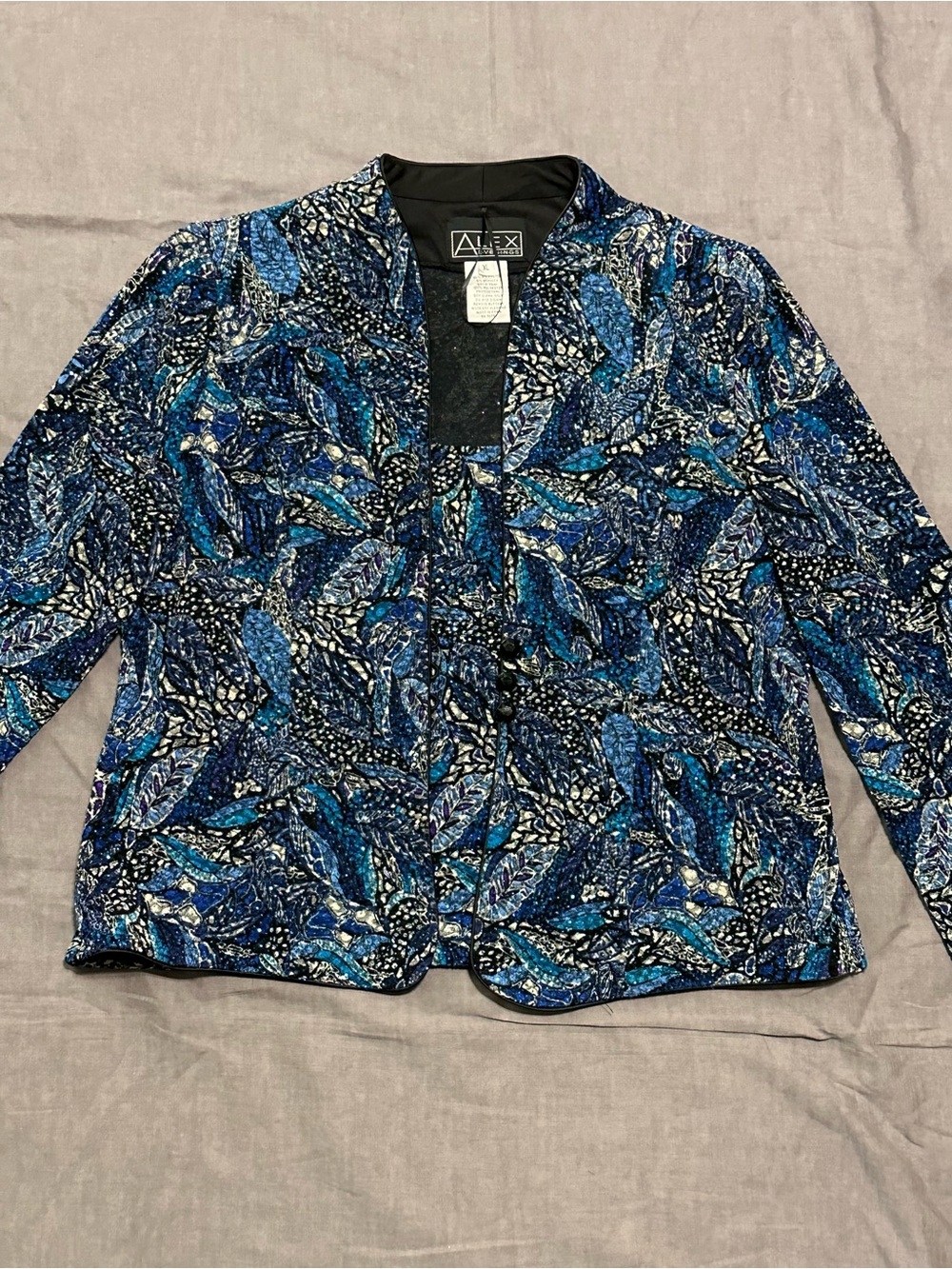 Alex Evenings 2 Piece Jacket/Tank Set Sparkly Botanical Leaf Pattern - Picture 11 of 12